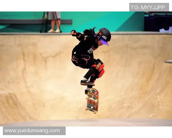 滑板战术解析:杭州滑板队如何构建高效整体压制体系